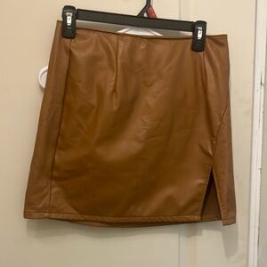 Rewash Brown Mini Pencil Skirt with Slit! Perfect w/ a pair of tights for winter